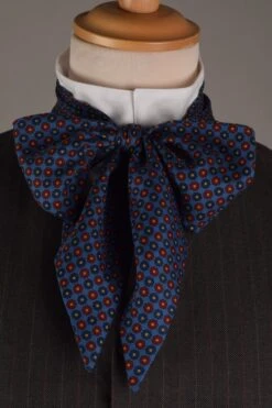 Printed Victorian Silk Bow Tie (CR562) -Urban Mode Shop 2 976796ab 4839 426f b779 d206c64ed60e