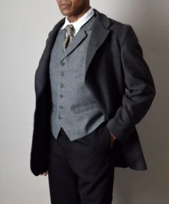 Black/Grey Fossil Late Victorian Coat (JA1880-502)