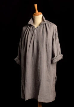 Broken Down C18th Linen Shirt (SH120B) -Urban Mode Shop Front 4fad27ab 0dd9 4c8b 91db 4a28206f4cc2