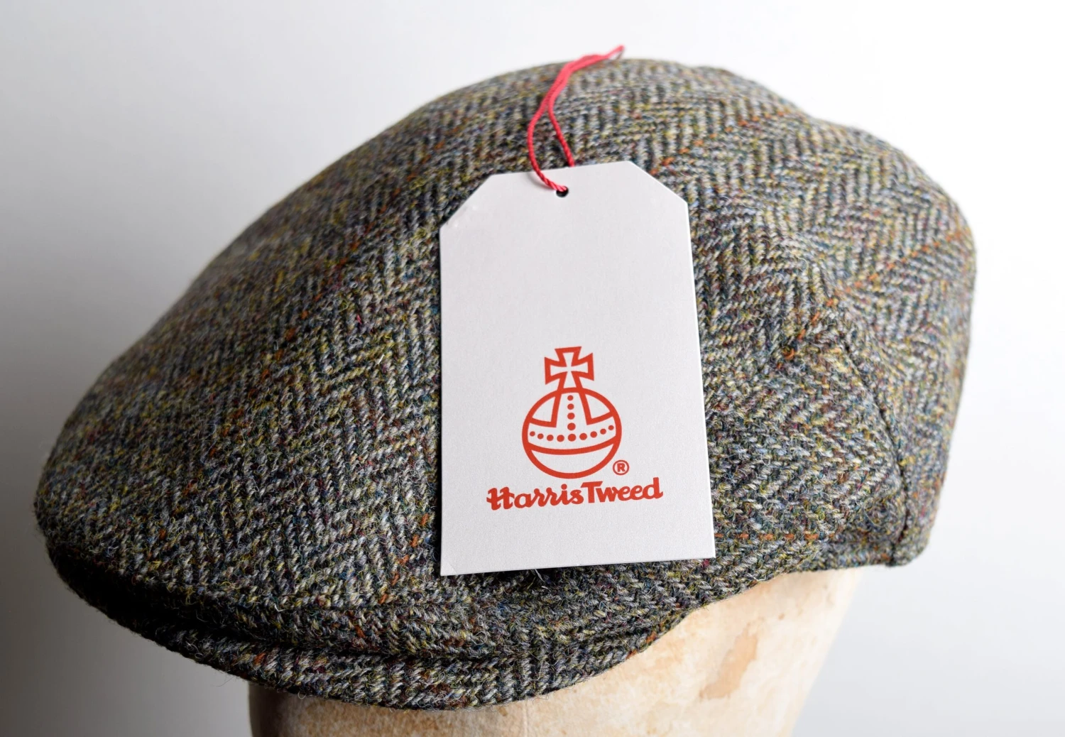 Harris Tweed Traditional Flat Cap (HA151) 1 Harris Tweed Traditional Flat Cap (HA151)