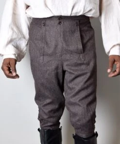 C18th Informal Breeches (TR211)