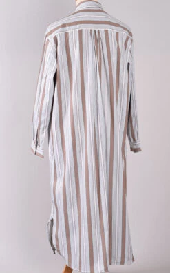 Edwardian Nightshirt (NW461) -Urban Mode Shop backWEB 9a253b02 61f2 4624 a5c7 7a9ab947489e