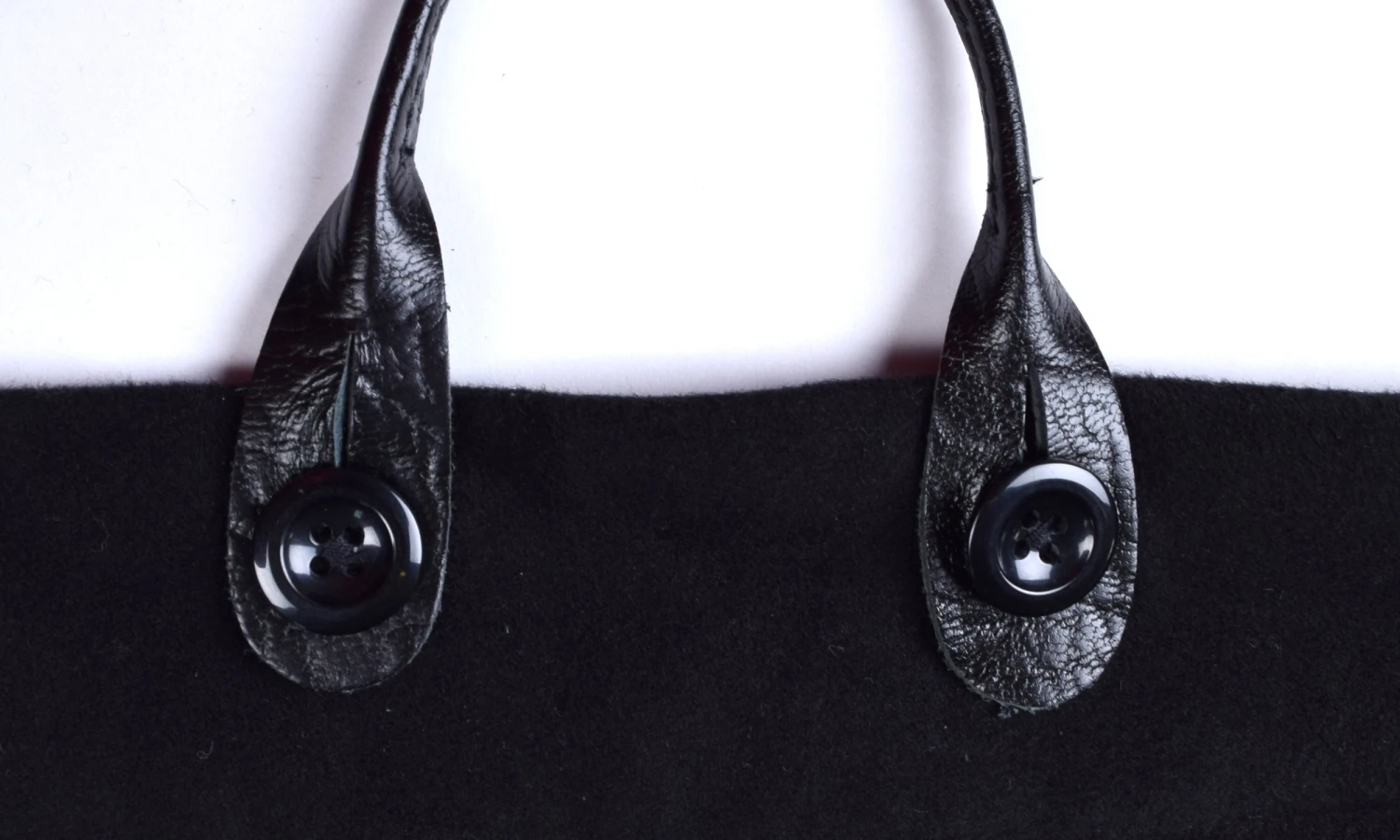 6 Fly Buttons (BU3) 2 6 Fly Buttons (BU3) - Image 2