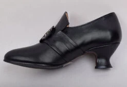 Ladies Leather Victorian Shoes Black (SP1900) 31 Ladies Leather Victorian Shoes Black (SP1900) -Urban Mode Shop buckle4 f88a937c 72dd 4758 93f2 fbb40590c3bb