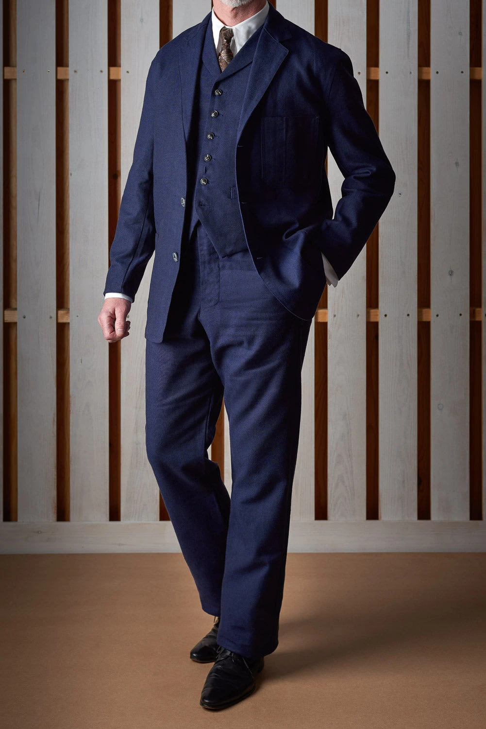 Cotton/Linen Blend Navy Blue Suit (GR460) 1 Cotton/Linen Blend Navy Blue Suit (GR460)