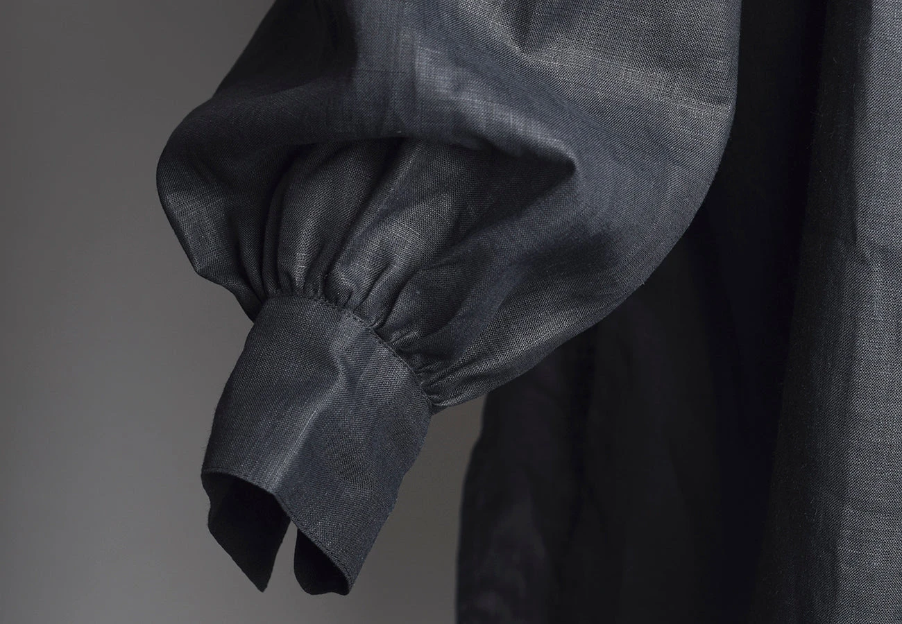 Square Cut Black Linen C18th Period Shirt (SH119) 7 Square Cut Black Linen C18th Period Shirt (SH119) - Image 7